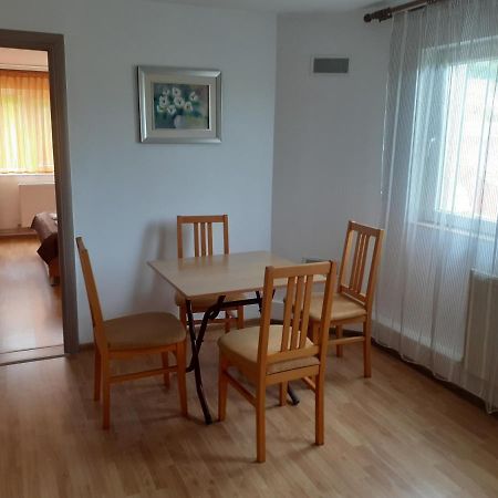 בית הארחה Gilău 	Casa Cionca מראה חיצוני תמונה