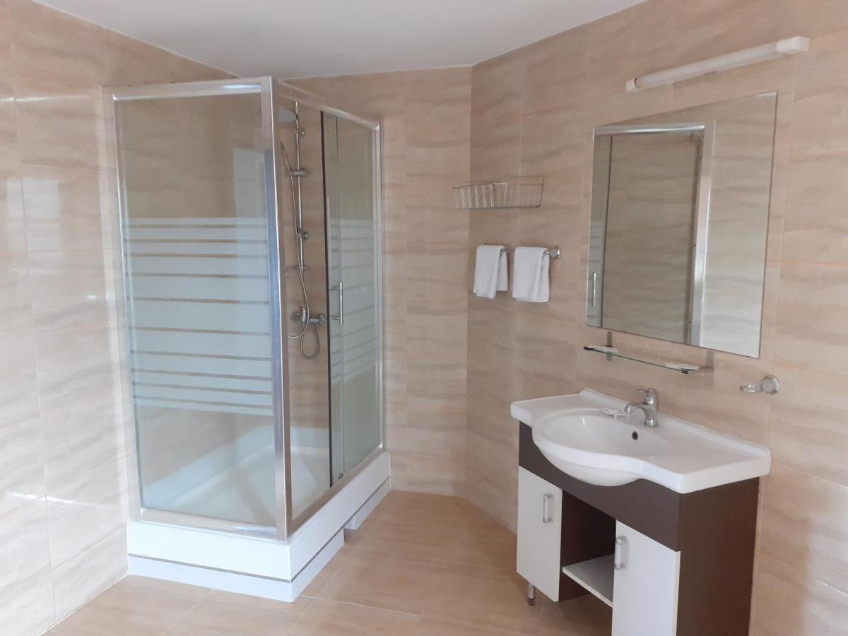 בית הארחה Gilău 	Casa Cionca מראה חיצוני תמונה
