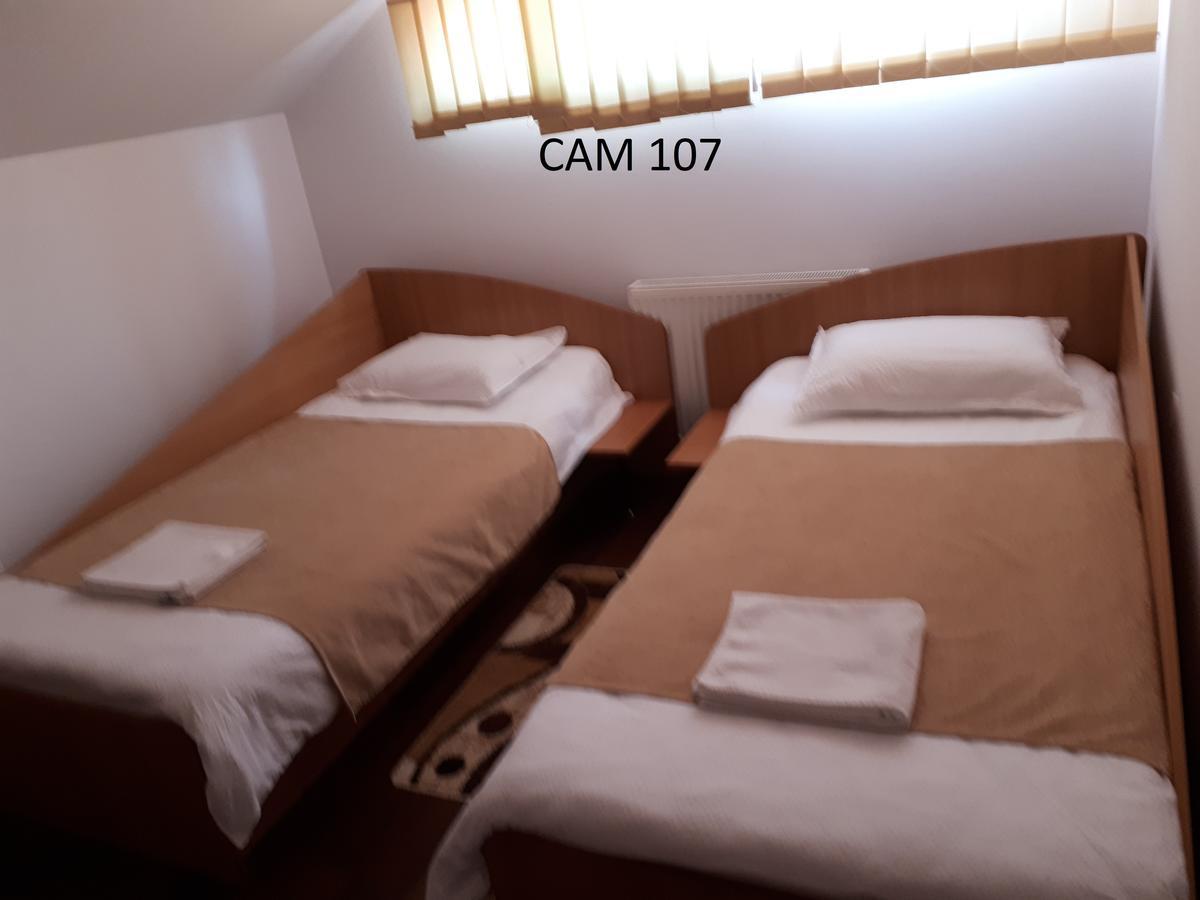 בית הארחה Gilău 	Casa Cionca מראה חיצוני תמונה